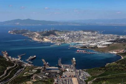 Aliağa limanlarında 73 milyon ton elleçleme yapıldı