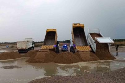 Antalya’da kumları çalıp sahilleri talan etmişlerdi: Kamyonlar dolusu plaj kumu bulundu