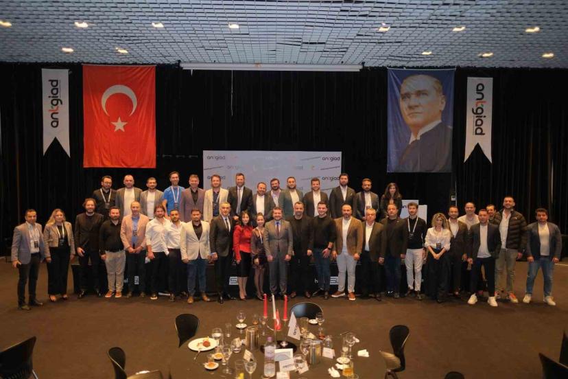 ANTGİAD’dan "başarı ve batış hikayesi" üzerine özel söyleşi