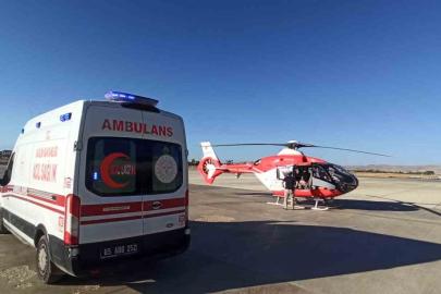 Bahçesaray’da kalp krizi geçiren hasta, helikopter ambulansla Van’a sevk edildi