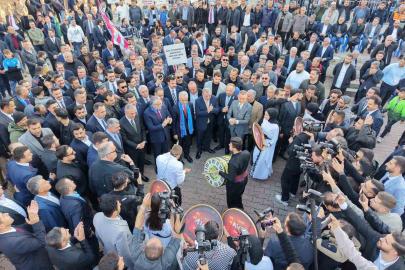Bakan Uraloğlu ve Işıkhan Midyat Belediyesini ziyaret etti