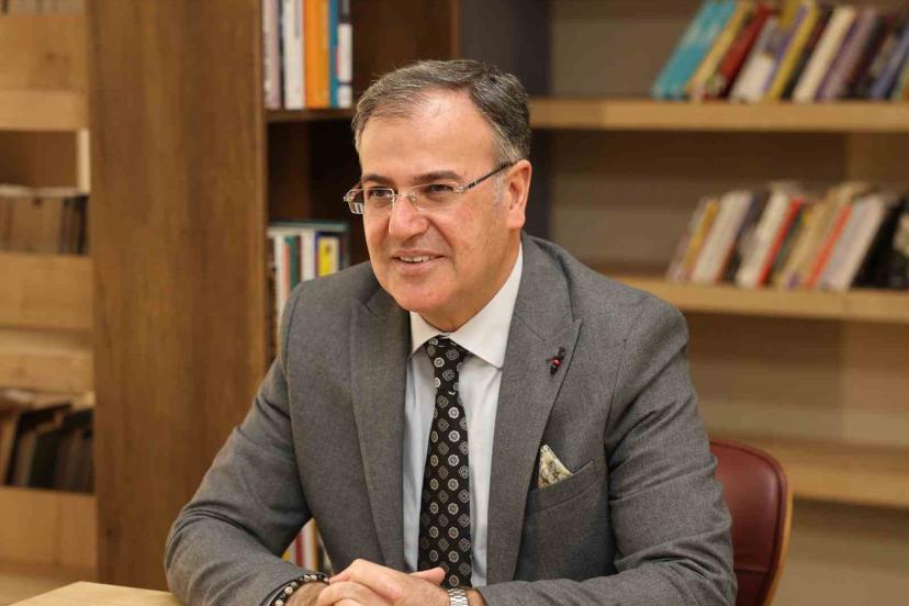 Başkan Özdoğan: "Öğretmenlerimizin her konuda yanlarında olmayı sürdüreceğiz"