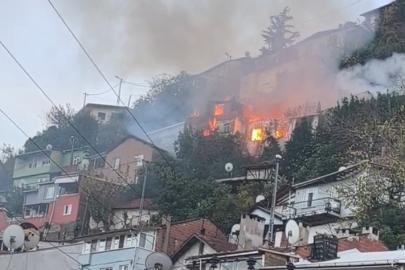 Bursa’da yanan 2 katlı evin 78 yaşındaki sahibi kayıp
