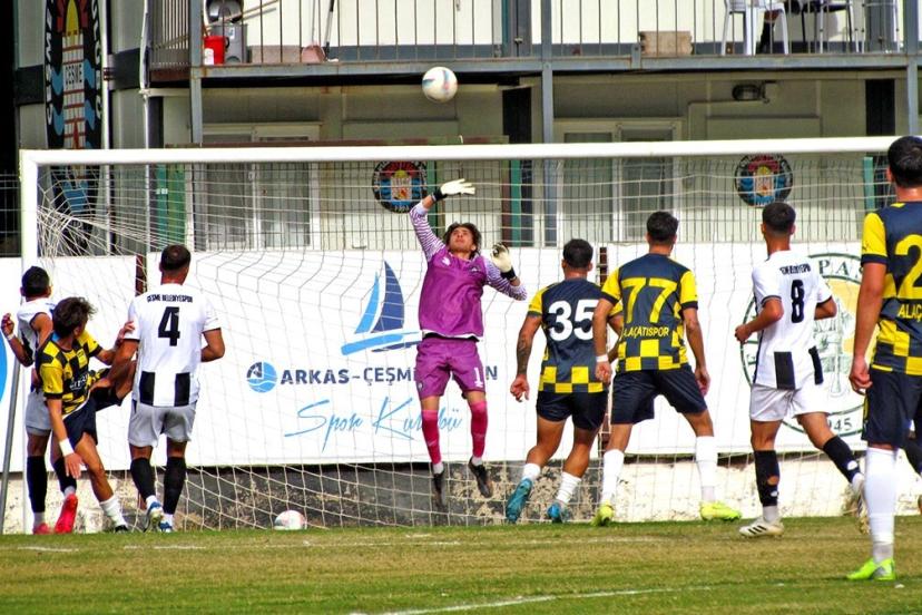 Çeşme’de derbi mücadelesinde gol sesi çıkmadı