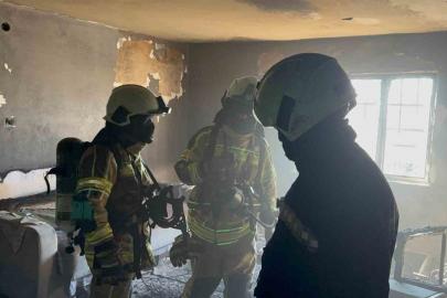 Çocuklar sobayı devirdi, facianın eşiğinden dönüldü