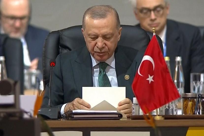 Cumhurbaşkanı Erdoğan: "Gazze’de sağlanan ateşkesin devamı tüm dünyanın huzuru için azami önemdedir"