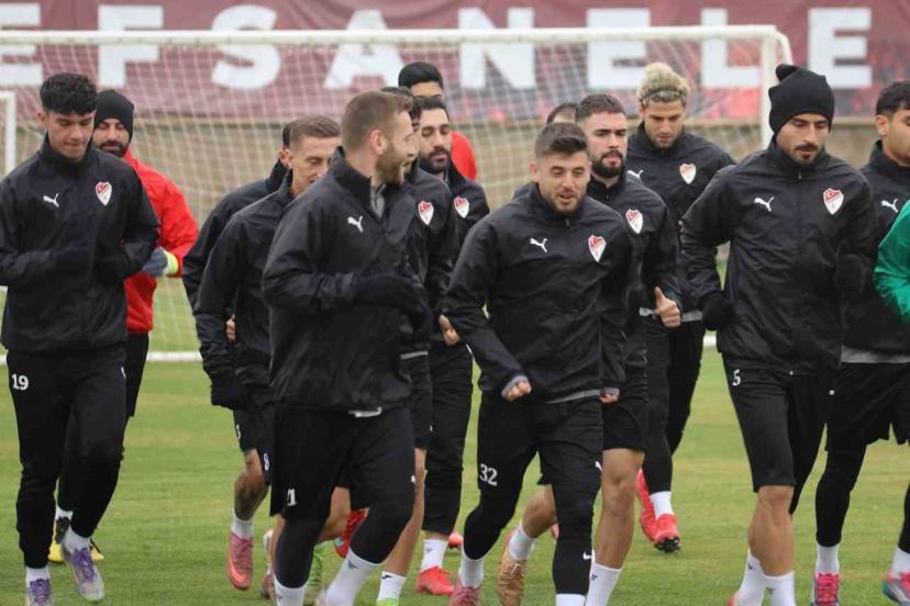 Elazığspor, hazırlıklarını sürdürüyor