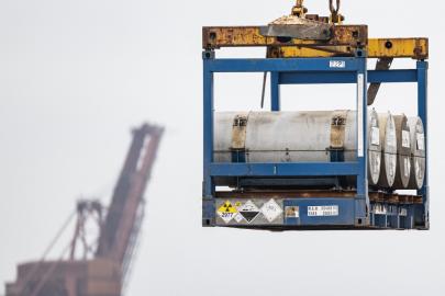 "Fransa, Rusya'ya uranyum transfer etmeyi sürdürüyor" iddiası