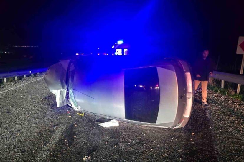 Gönen’de trafik kazası: 2 kişi hafif yaralandı