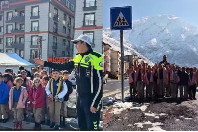 Hakkari polisinden öğrencilere uygulamalı trafik eğitimi