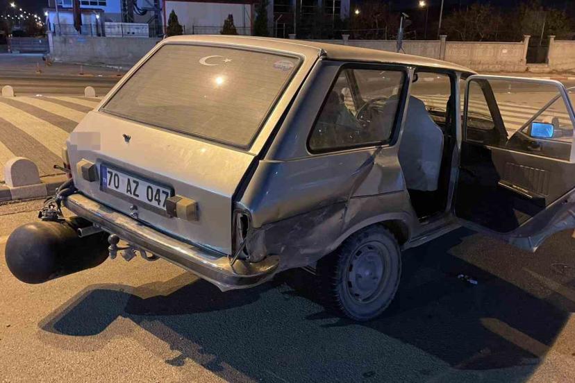 Kazada LPG tankı yerinden çıkan otomobilde gaz kaçağı paniği