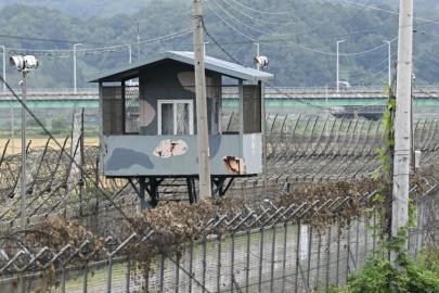 Kore sınır hattında şüpheli patlama: Bir asker hastaneye kaldırıldı