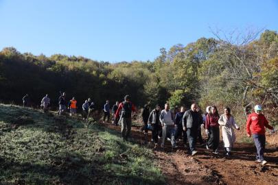 Körfez’de öğrenciler doğa yürüyüşünde buluştu