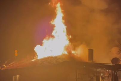 Kula’da gece saatlerinde yangın paniği