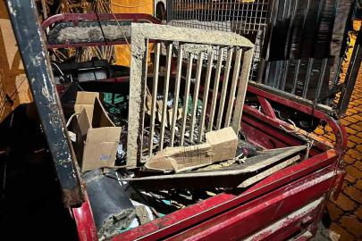 MASKİ’ye ait yağmur mazgallarını çalan şüpheliler yakalandı