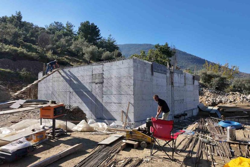 Milas Bafa Mahallesi’nde içme suyu deposu yenileniyor