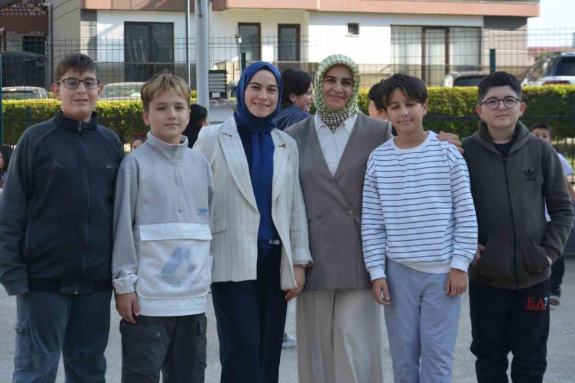 Ordu’da 27 yıllık öğretmen, yetiştirdiği eski öğrencisiyle omuz omuza görev yapıyor