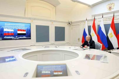 Putin ve es-Sisi, Mısır’da inşa edilen El-Dabaa Nükleer Santrali için düzenlenen törene katıldı