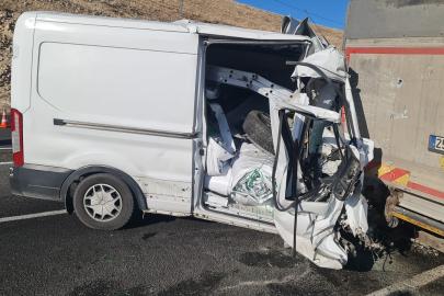 Sarıkamış’ta trafik kazası: 2 yaralı