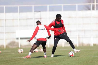 Sivasspor’da Boluspor maçının hazırlıkları sürüyor