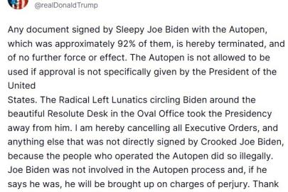 Trump, Selefi Biden’ın kendisi tarafından imzalanmadığını öne sürdüğü tüm başkanlık kararnamelerini iptal etti