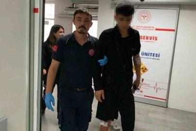 ‘Yan baktın’ diyen 4 çocuğun saldırdığı genç bıçaklandı