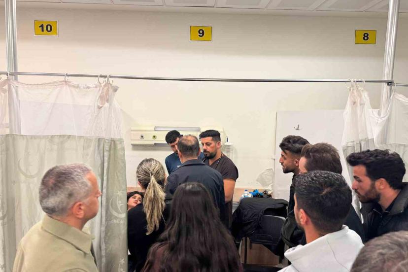 Yurtta kalan öğrenciler zehirlenme şüphesiyle hastaneye kaldırıldı