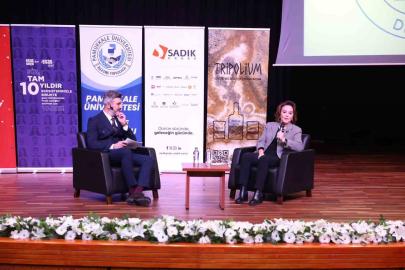 11. Girişimcilik ve Liderlik Programı iş dünyasının profesyonellerini gençlerle buluşturdu