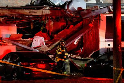 ABD'de huzurevinde patlama 2 kişi hayatını kaybetti. Enkazda çalışmalar devam ediyor 