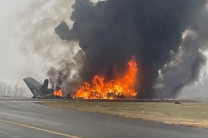ABD'de özel jet havaalanına çakıldı. Ölü ve yaralılar var