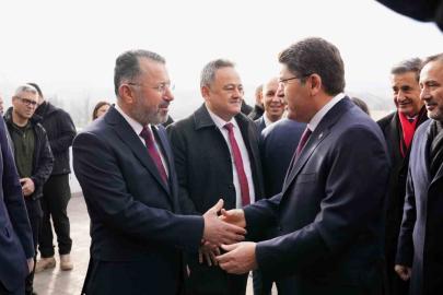 Adalet Bakanı Tunç, KBÜ’nün KAPGEM çalışmalarına dikkat çekti