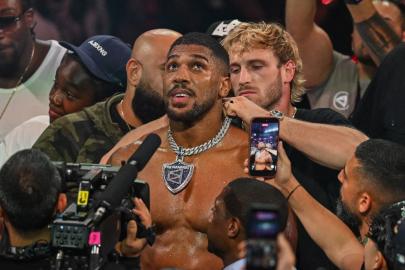 Anthony Joshua trafik kazası geçirdi