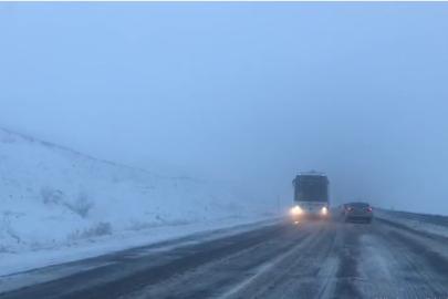 Ardahan’da kar yağışı ulaşımı aksattı