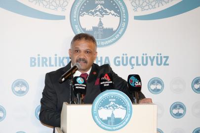 Başkan Hızar’dan gövde gösterisi