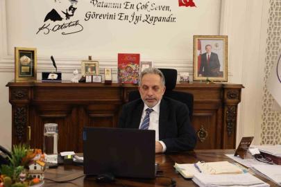 Başkan Yalçın, dünyadaki 5 kişiden biri