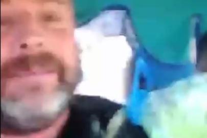 Belediye önünde kendini yaktı