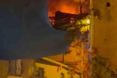 Beyoğlu’nda korkutan yangın