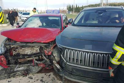 Bilecik’te aday sürücü direksiyon sınavında kaza yaptı: 4 yaralı