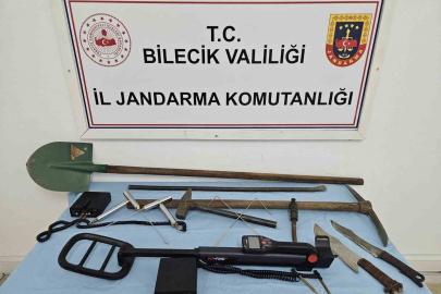 Bilecik’te define avcıları suçüstü yakalandı