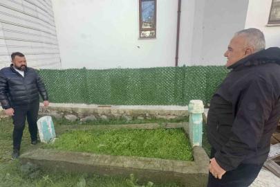 Binalar arasında kalan türbe unutulmaya yüz tuttu