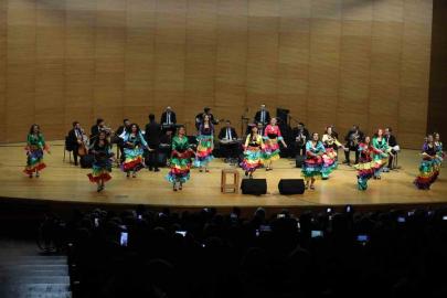 Bursa’da "Balkan ve Roman Gecesi" coşkusu