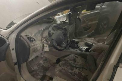 Bursa’da kapalı otoparkta yanan otomobil paniğe neden oldu