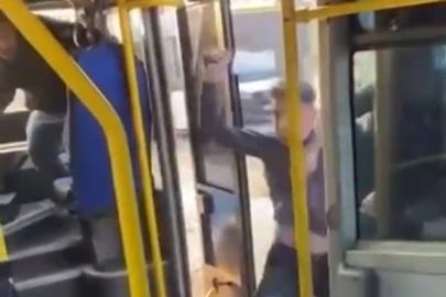 Bursa’da satırlı saldırgan gözaltına alındı... Satırı pantolonunda taşıyormuş