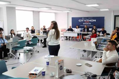 Büyükşehir ‘Kentsel Hareketlilik Cityhonu’na ev sahipliği yaptı