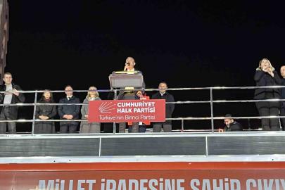 CHP Genel Başkanı Özgür Özel, Güngören’deki mitinge katıldı