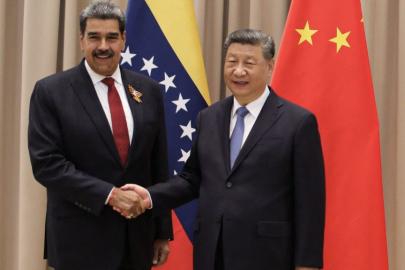 Çin'den ABD'nin blokajı altındaki Venezuela'ya destek mesajı