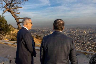 Dışişleri Bakanı Fidan, Kasyun Dağı’nda Şam’ı seyretti