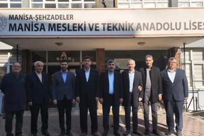 Eğitimcilerin sesi Şehzadeler’de yükseldi