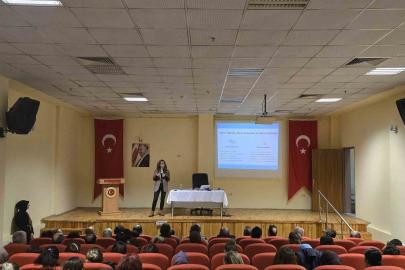 Emirdağ’da ‘Akran Zorbalığına Karşı Farkındalık Semineri’ ilgi gördü