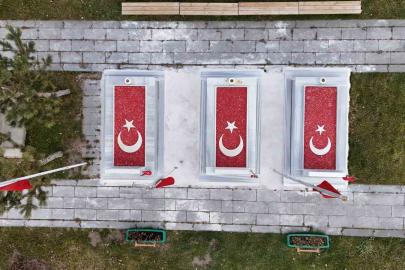 Erzurum Valiliği’nden şehitliklere anlamlı dokunuşlar
